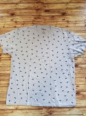Disney Gray Short Sleeve Pajama Shirt  Mickey Mouse Pattern Men's 2XL